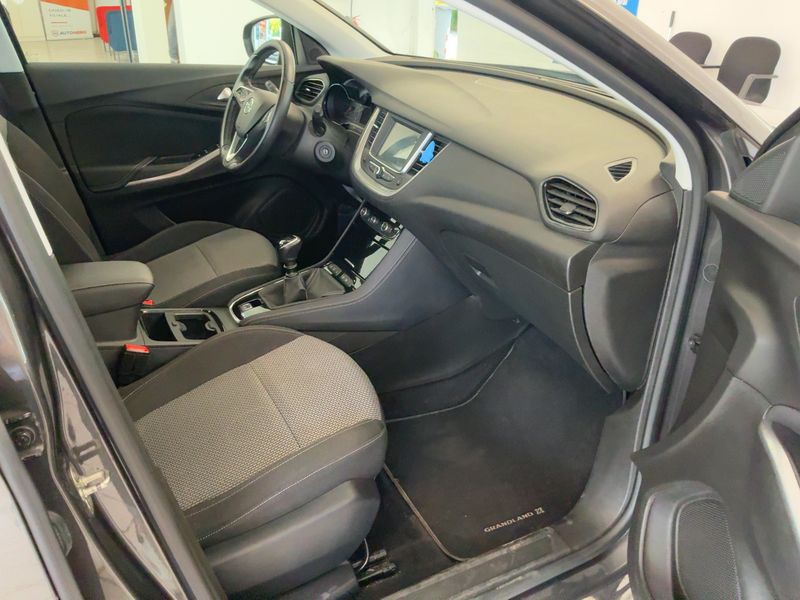 Opel Grandland X 1.5 CDTI Advance — zdjęcie 11