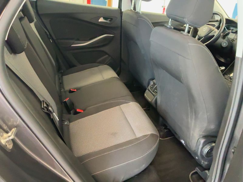 Opel Grandland X 1.5 CDTI Advance — zdjęcie 14