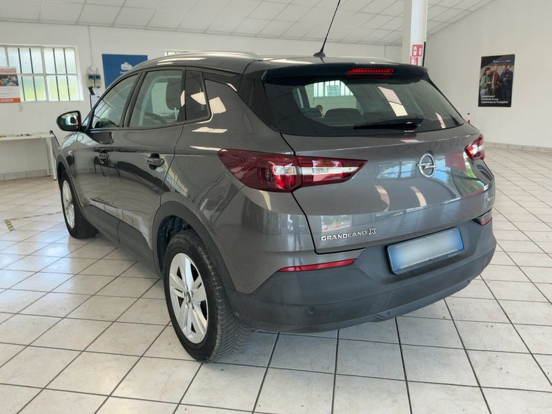 Opel Grandland X 1.5 CDTI Advance — zdjęcie 3