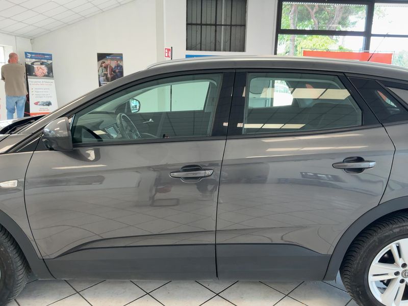 Opel Grandland X 1.5 CDTI Advance — zdjęcie 4