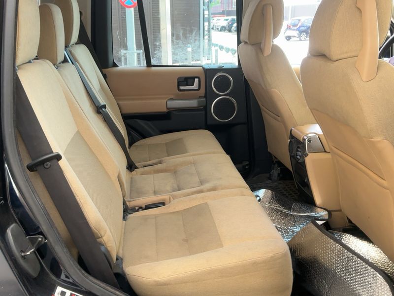 Land Rover Discovery 2.7 Td V6 TD SE — zdjęcie 14