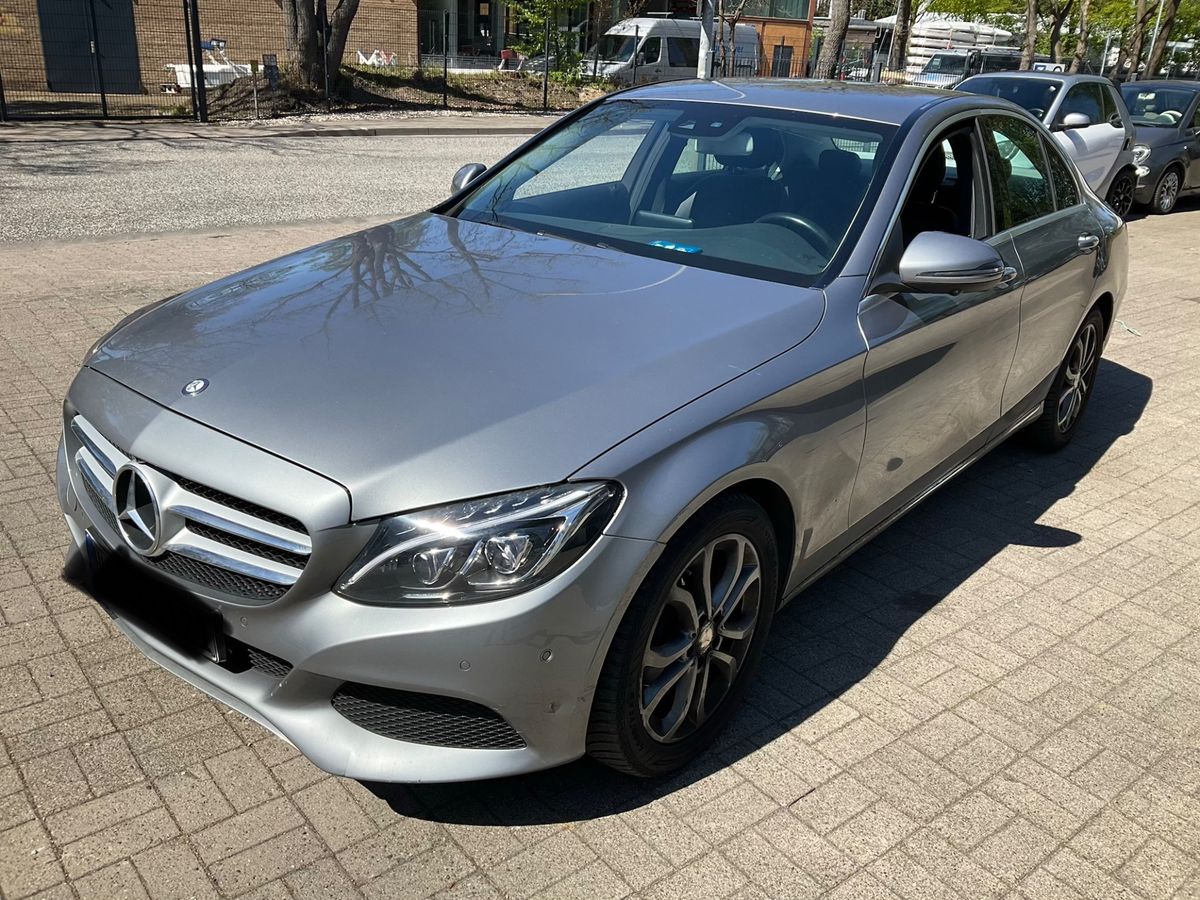 Mercedes-Benz C-Klasse 2016 — photo 1