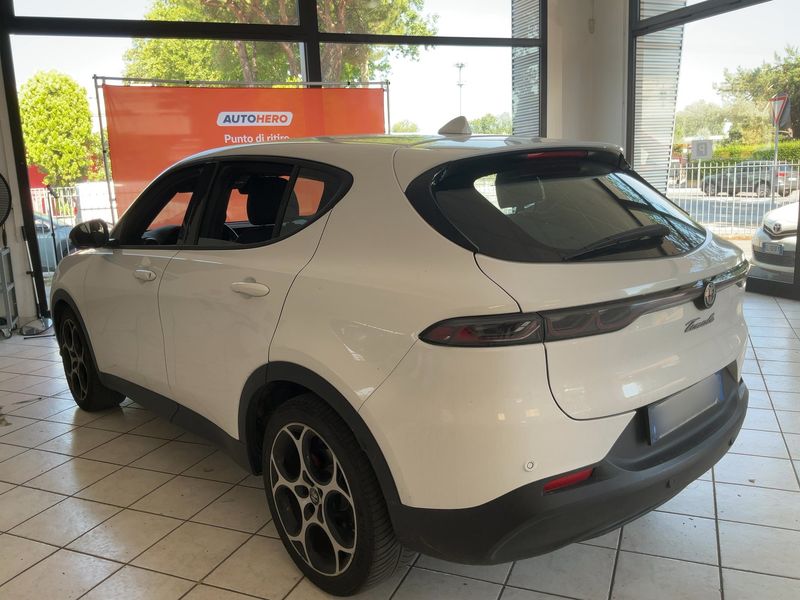 Alfa Romeo Tonale 1.6 VGT-D Sprint — zdjęcie 3
