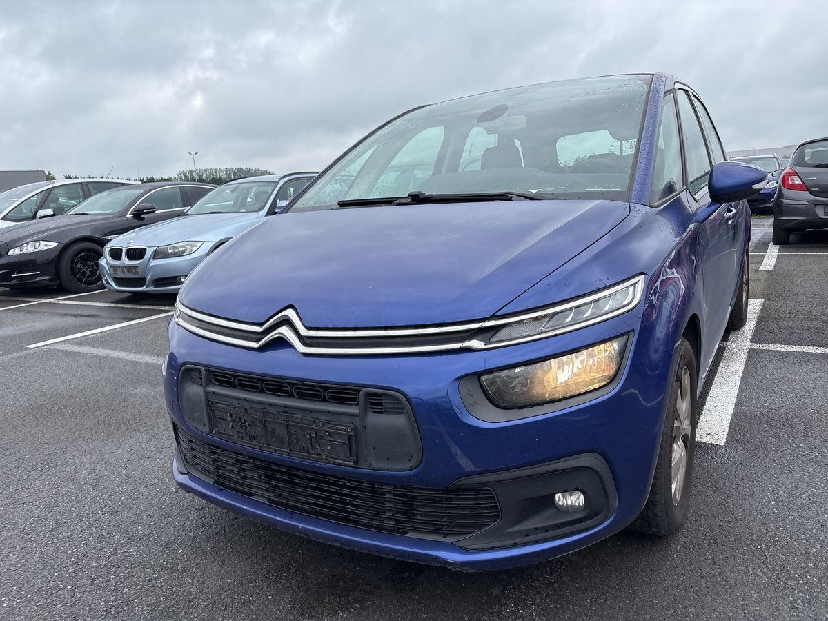 Citroen C4 2016 — photo 1