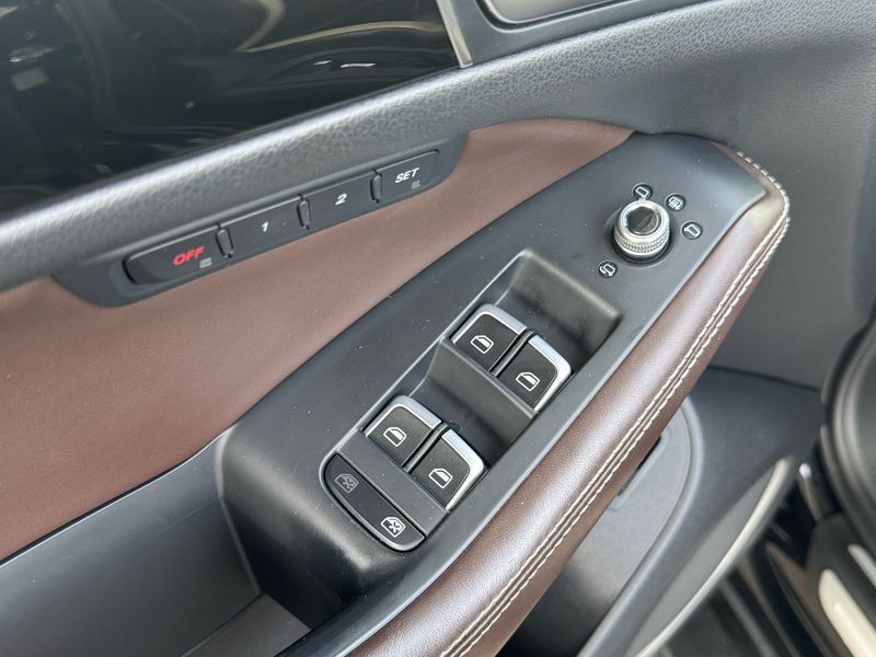 Audi SQ5 3.0 V6 TDI quattro — zdjęcie 24