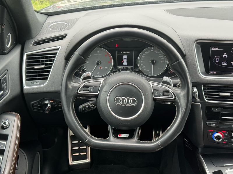 Audi SQ5 3.0 V6 TDI quattro — zdjęcie 18