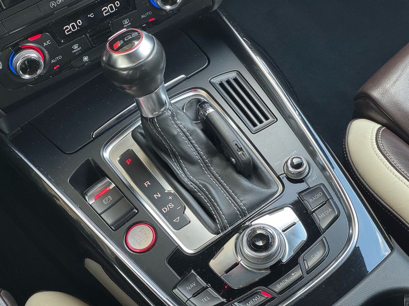 Audi SQ5 3.0 V6 TDI quattro — zdjęcie 21