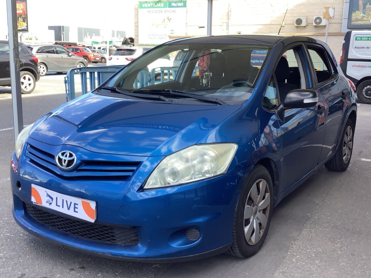 Toyota Auris 1.4 Turbodiesel Live