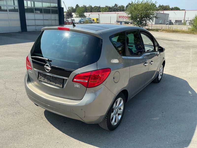 Opel Meriva 1.4 Turbo Innovation — zdjęcie 2