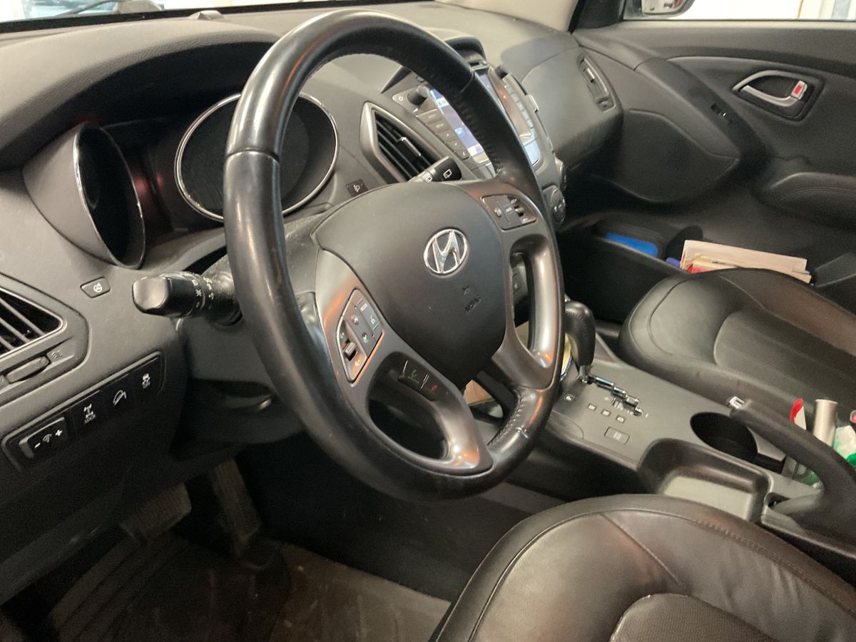 Hyundai ix35 2016 — photo 29