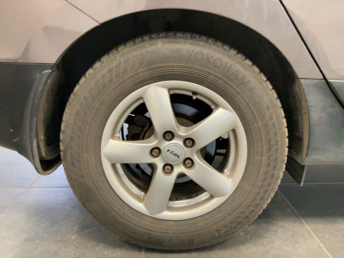 Hyundai ix35 2016 — photo 10