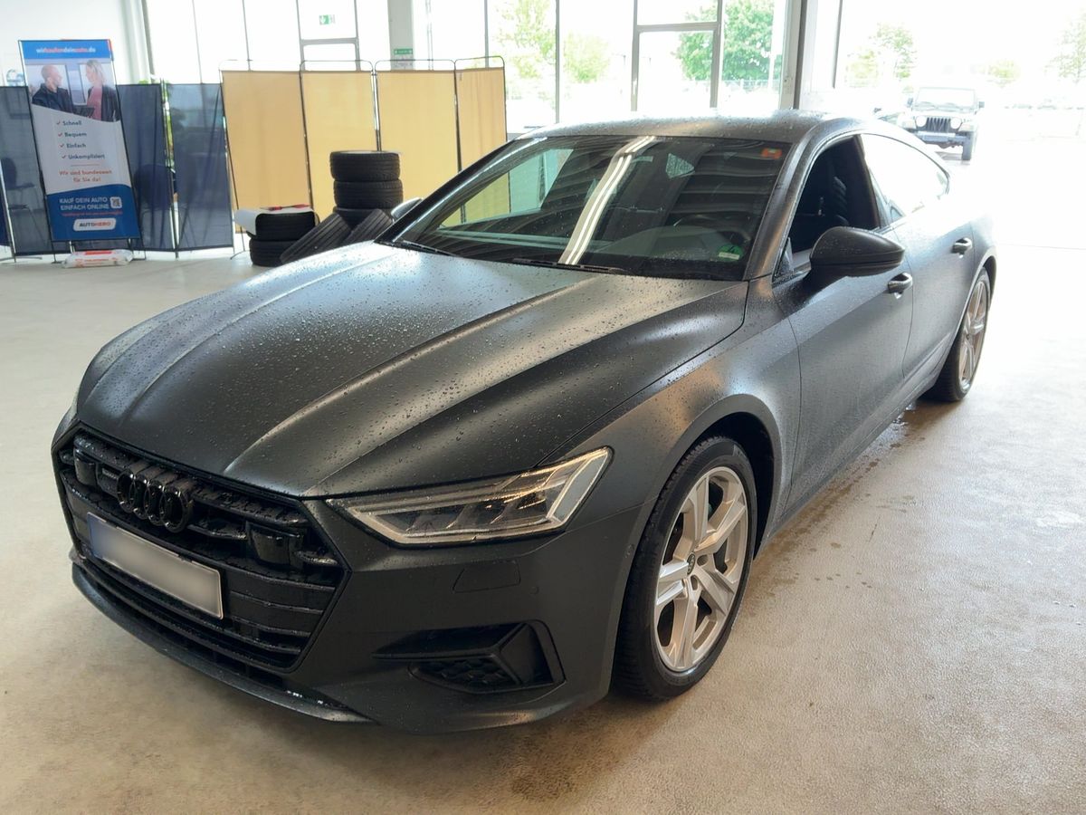 Audi A7 2022 — photo 1