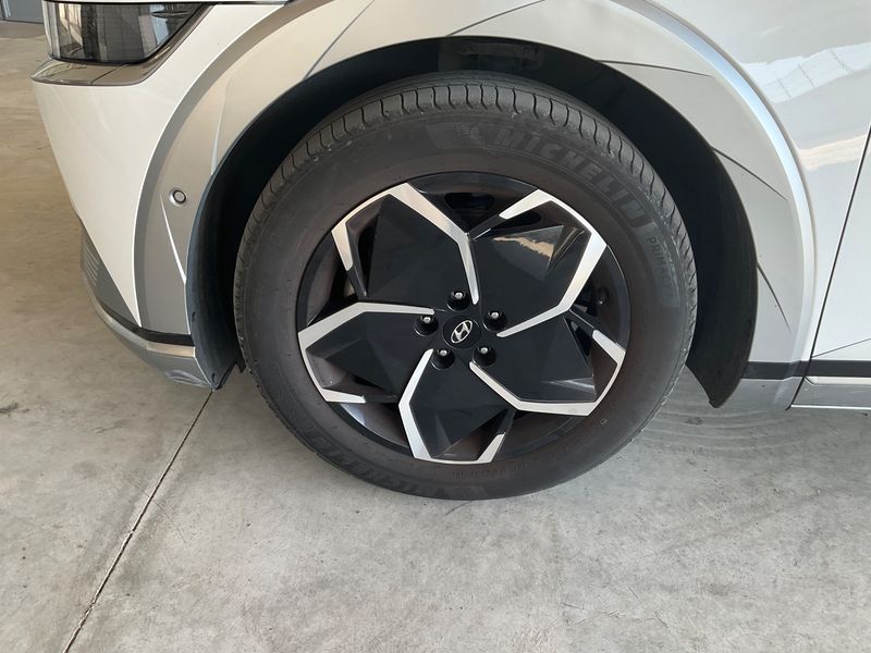 Hyundai IONIQ 5 electric drive 239 kW Evolution 4WD 2023 – снимка 3