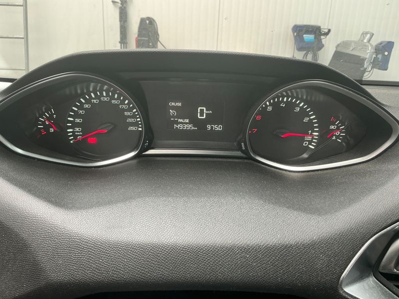 Peugeot 308 1.2 e-THP Style — zdjęcie 4