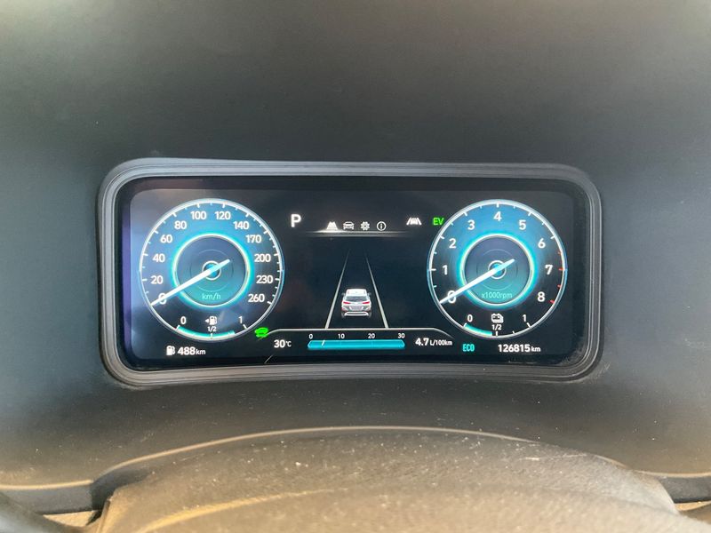 Hyundai Kona 1.6 Hybrid Maxx 2WD 2021 – снимка 18
