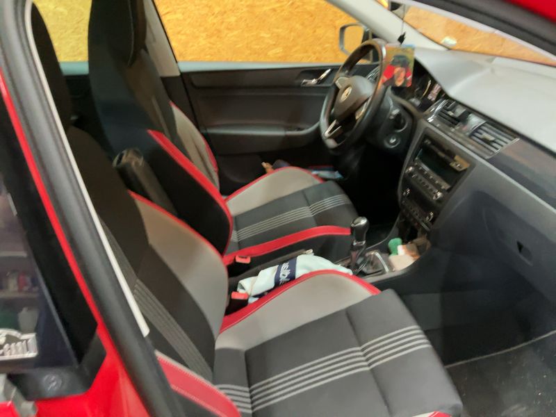 Skoda Rapid Spaceback 1.2 TSI Monte Carlo — zdjęcie 11