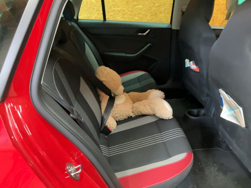 Skoda Rapid Spaceback 1.2 TSI Monte Carlo — zdjęcie 14