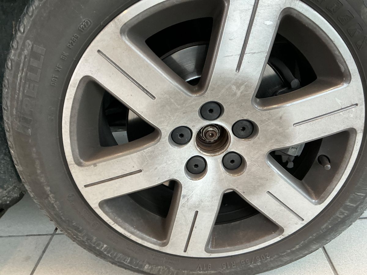 Volkswagen New 2010 — photo 31