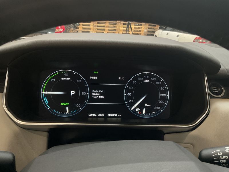 Land Rover Range Rover Sport 3.0 SD V6 Hybrid HSE Dynamic — zdjęcie 13