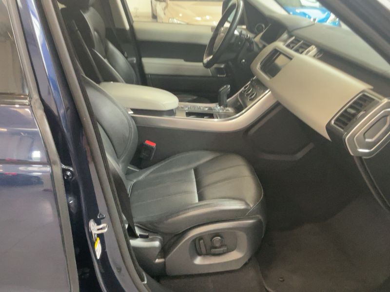 Land Rover Range Rover Sport 3.0 SD V6 Hybrid HSE Dynamic — zdjęcie 11
