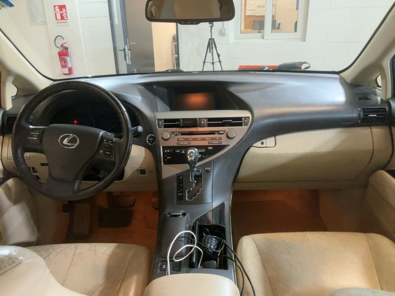 Lexus RX-Serie RX 450h Ambassador Executive — zdjęcie 12