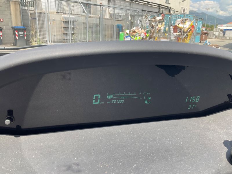 Toyota Yaris 1.4 D-4D 2010 – снимка 4