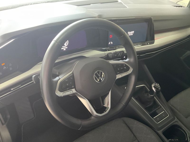 Volkswagen Golf VIII 1.5 TSI ACT Life 2020 – снимка 25