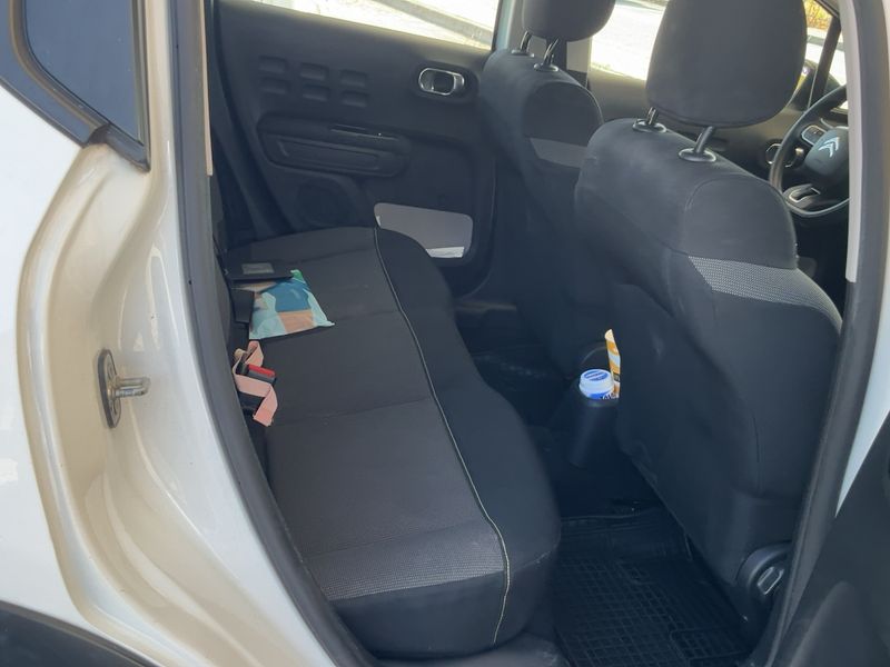Citroen C3 1.2 PureTech Feel 2018 – снимка 19