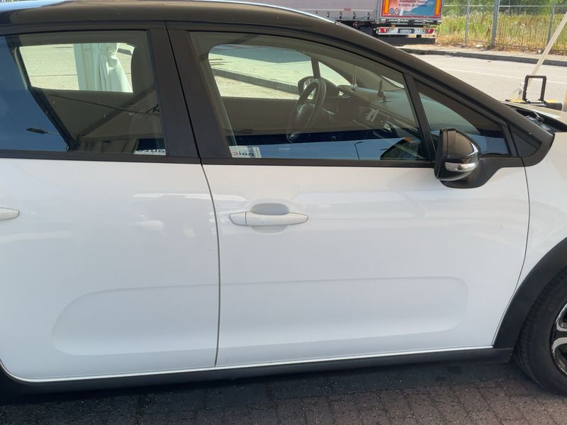 Citroen C3 1.2 PureTech Feel 2018 – снимка 10