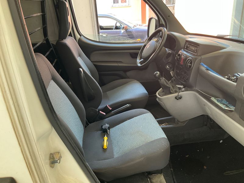 Fiat Doblo 1.3 JTD SX Kasten — zdjęcie 3