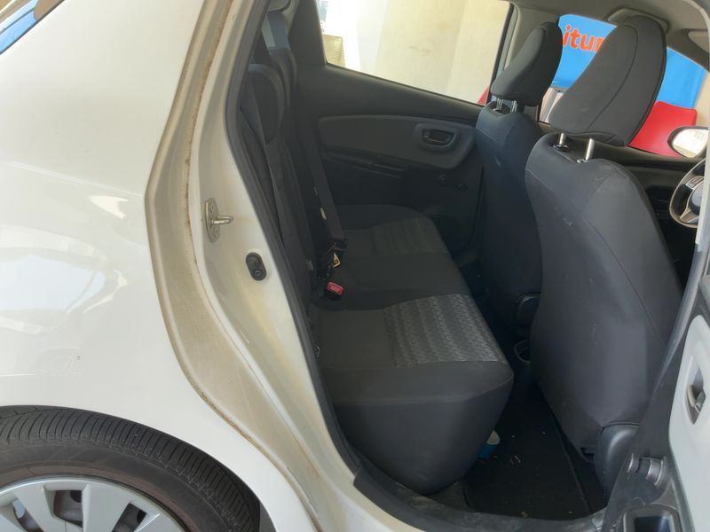 Toyota Yaris 1.4 D-4D Business 2016 – снимка 19