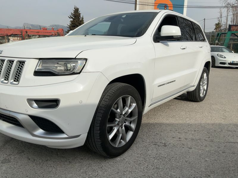 Jeep Grand Cherokee 3.0 CRD Summit — zdjęcie 2