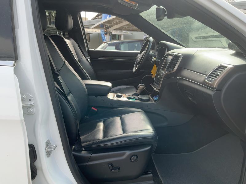 Jeep Grand Cherokee 3.0 CRD Summit — zdjęcie 11