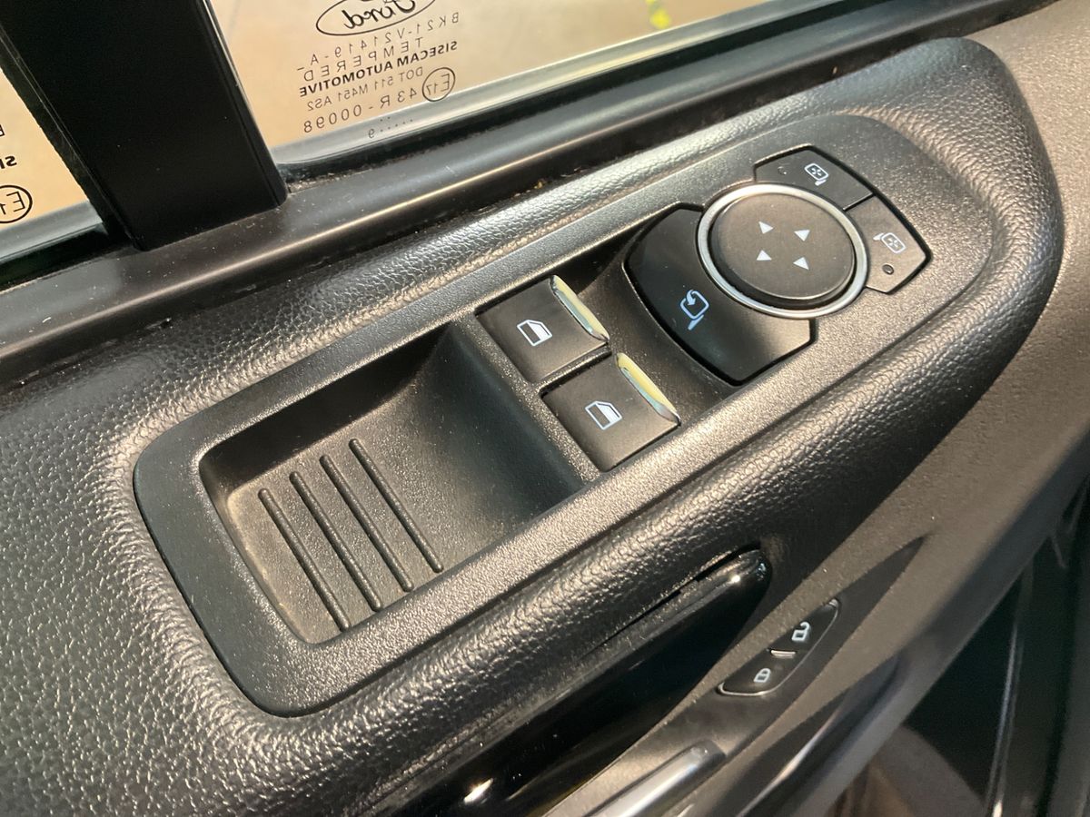 Ford Tourneo 2020 — photo 31