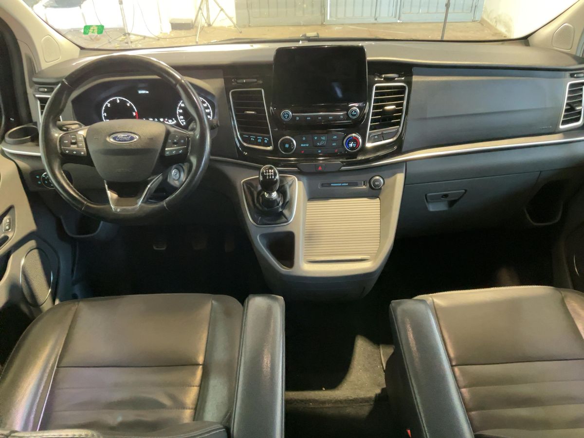 Ford Tourneo 2020 — photo 18