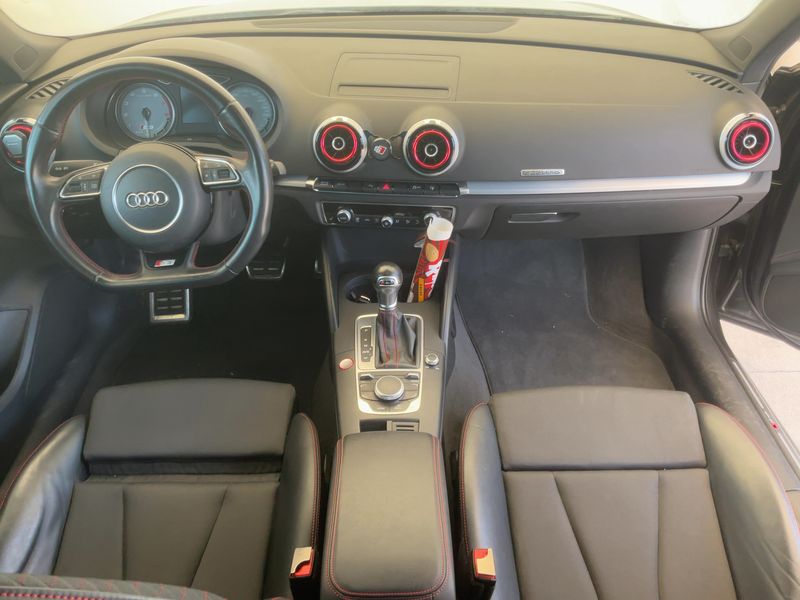 Audi S3 Sportback 2.0 TFSI quattro — zdjęcie 12