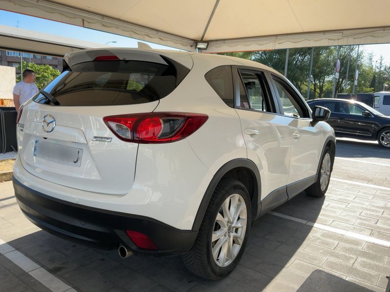 Mazda CX-5 2.2 Turbodiesel Luxury 4WD — zdjęcie 6