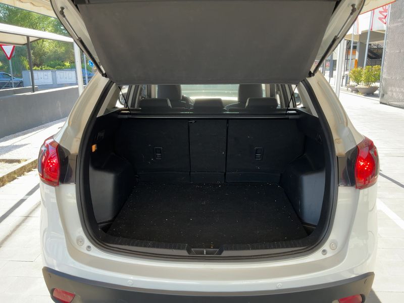 Mazda CX-5 2.2 Turbodiesel Luxury 4WD — zdjęcie 10