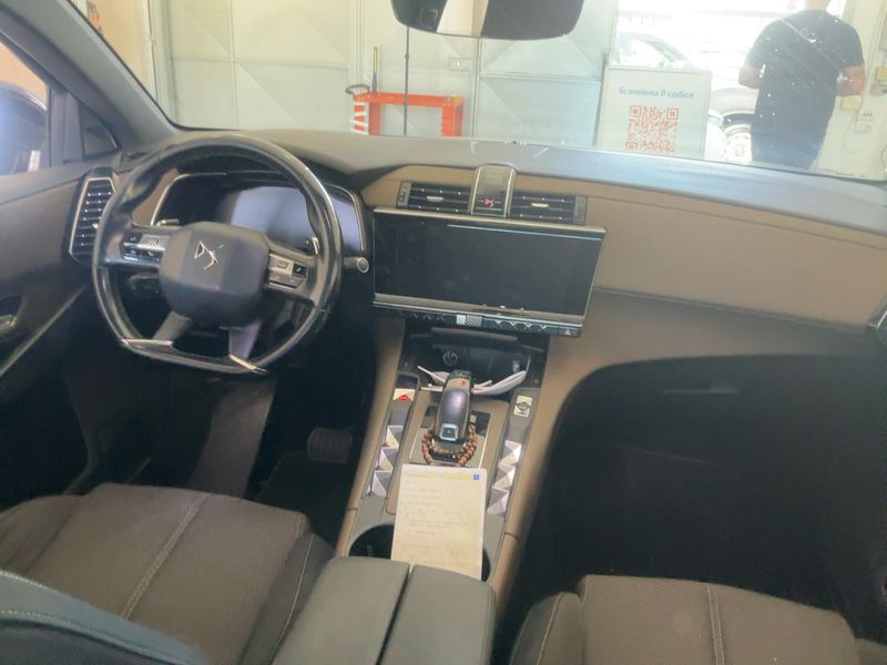 DS Automobiles DS7 Crossback 2.0 Blue-HDi GrandChic — zdjęcie 12