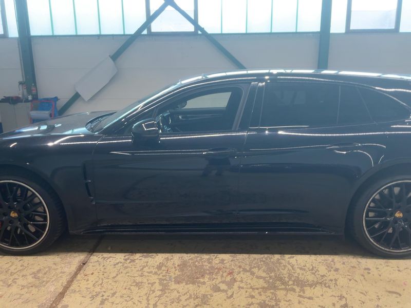 Porsche Panamera Sport Turismo Turbo — zdjęcie 4