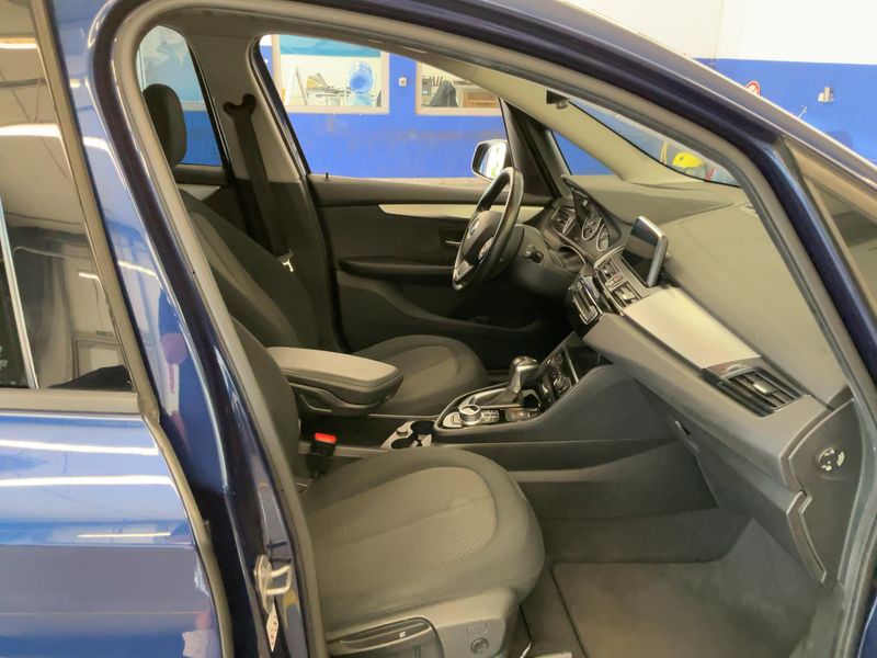 BMW 2er 218d Gran Tourer Advantage 2018 – снимка 16