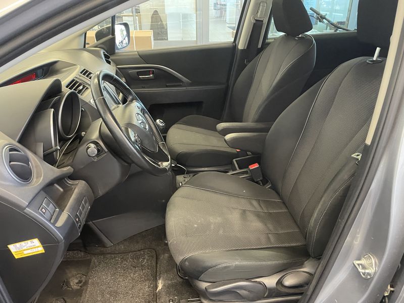 Mazda 5 1.6 CD Diesel Takumi 2015 – снимка 18