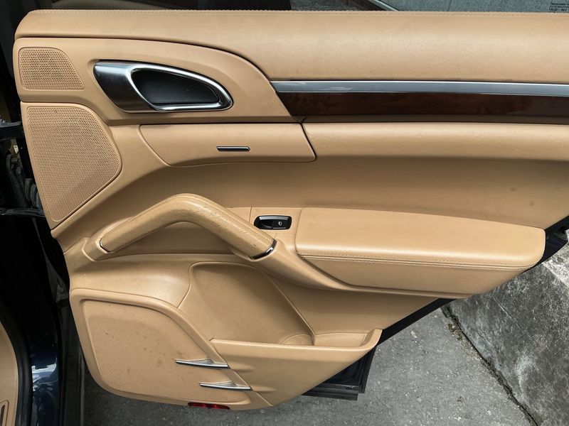 Porsche Cayenne Diesel 2012 – снимка 28