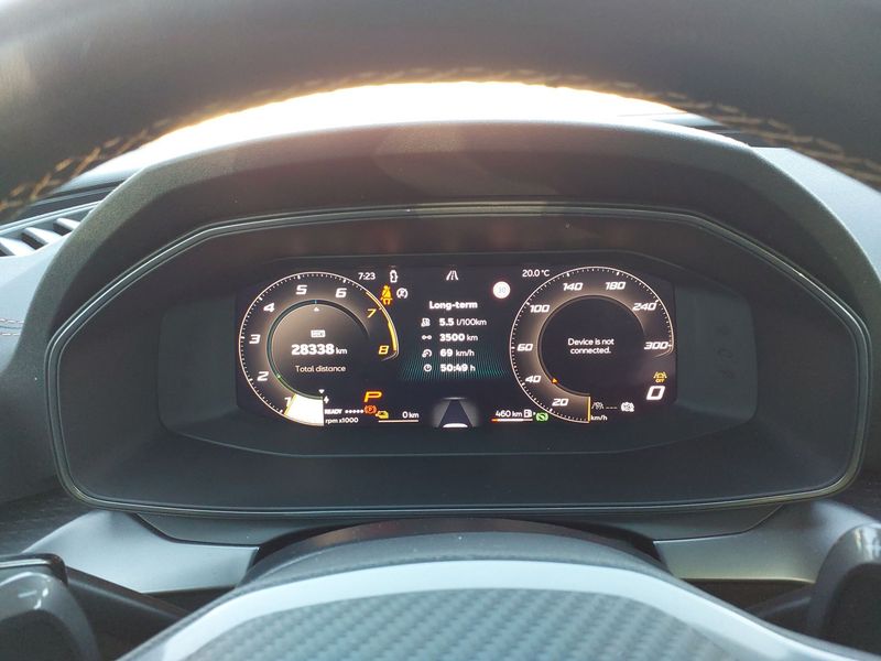 Cupra Leon 1.5 e-HYBRID — zdjęcie 13