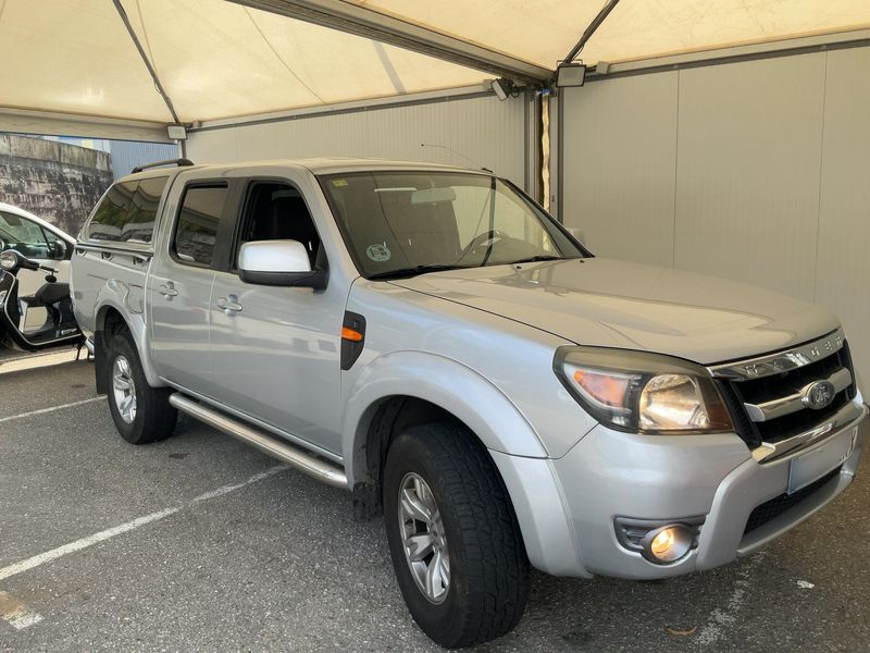 Ford Ranger 2.5 TDCi Doppelkabine 4x4 XLT — zdjęcie 8
