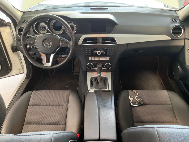 Mercedes-Benz C-Klasse C 200 CDI BlueEfficiency Avantgarde 2013 – снимка 17