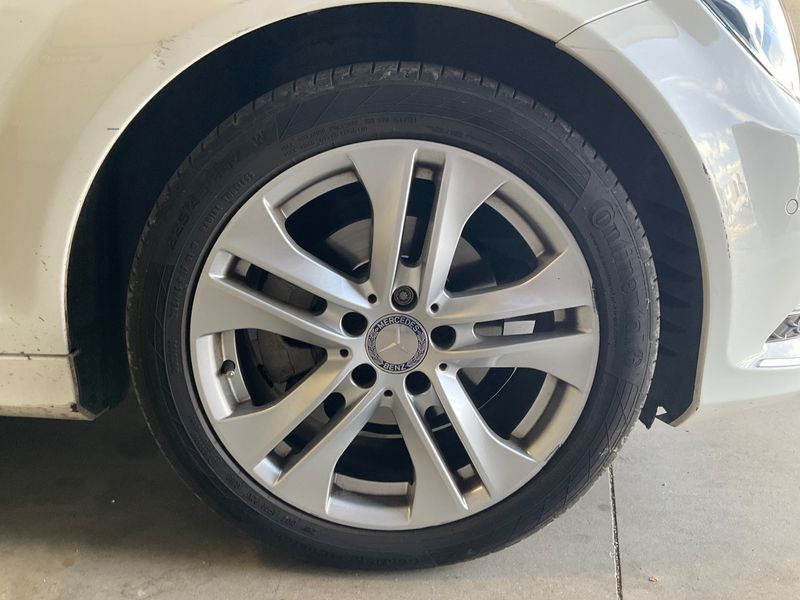 Mercedes-Benz C-Klasse C 200 CDI BlueEfficiency Avantgarde 2013 – снимка 11