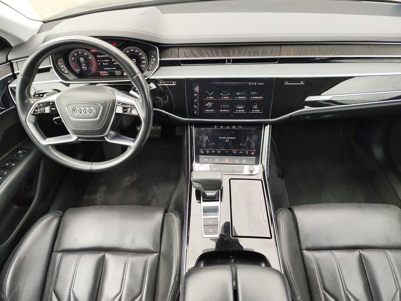 Audi A8 3.0 TFSI Mild-Hybrid 55 quattro — zdjęcie 11