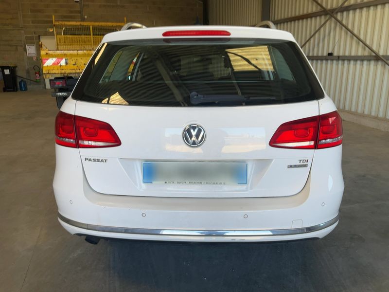 Volkswagen Passat 1.6 TDI Comfortline BlueMotion Tech 2014 – снимка 7