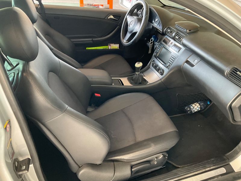 Mercedes-Benz CLC-Klasse CLC 180 Kompressor — zdjęcie 11
